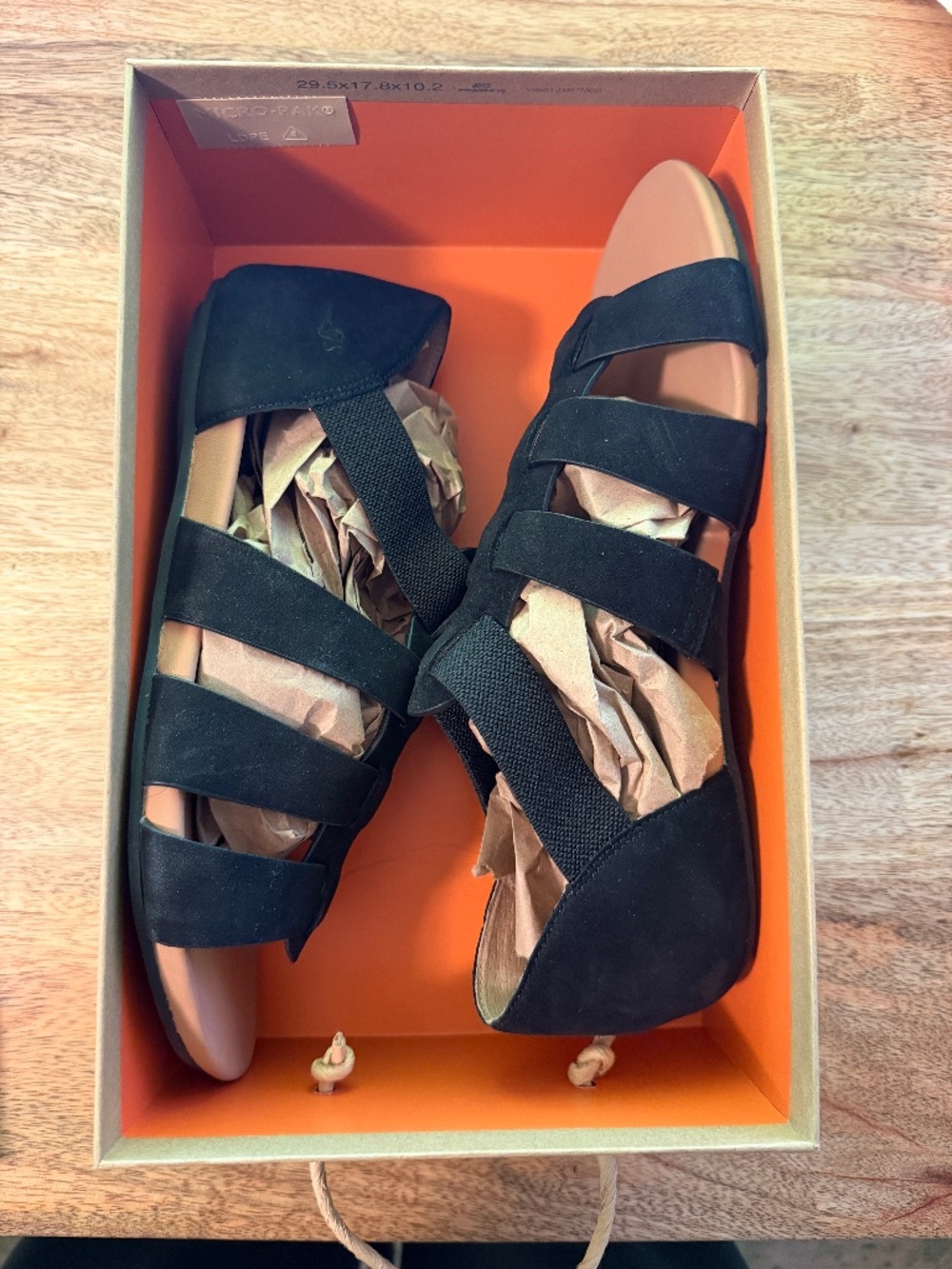 NIB Gentle Souls Lennon Sandal in Black size 9 - Picture 3 of 9
